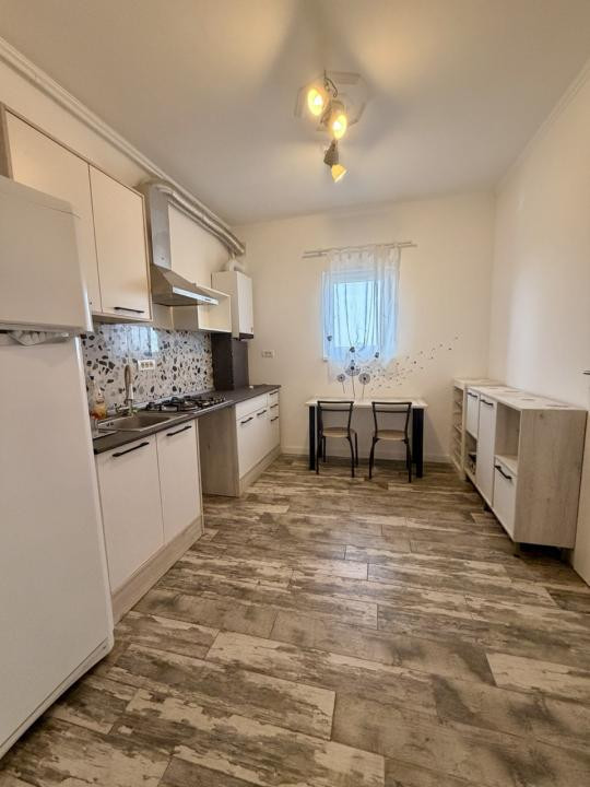 Apartament 2 camere si loc de parcare aproape de Aeroport