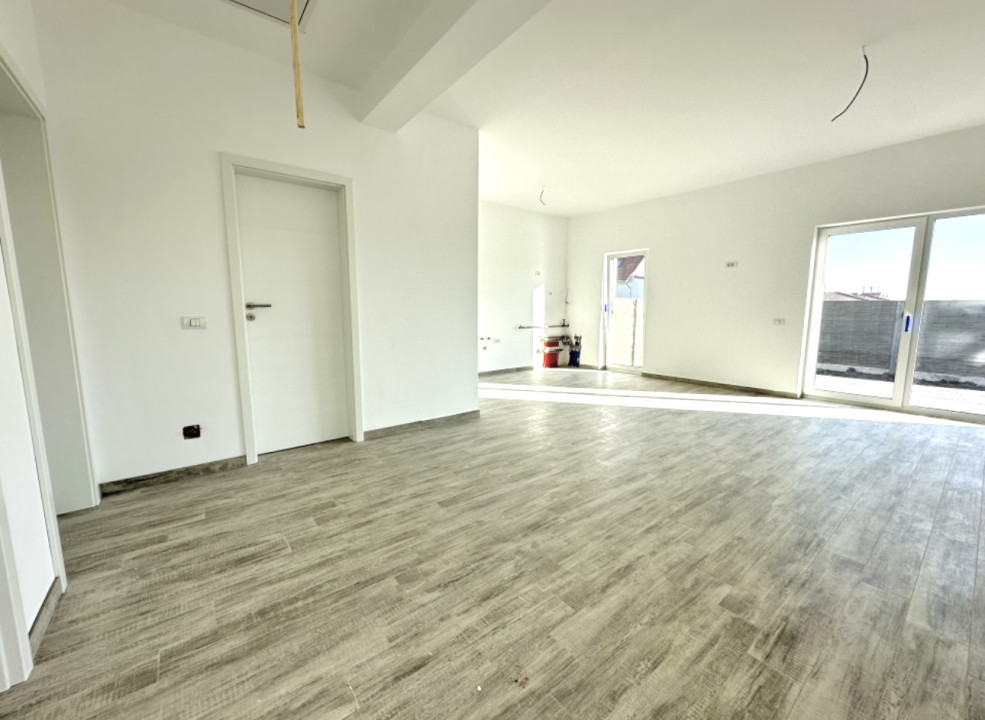 Duplex modern, 3 camere, 70 mp utili, 278 mp teren - Sanandrei 