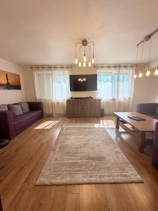 Apartament spatios in zona centrala din Giarmata Vii