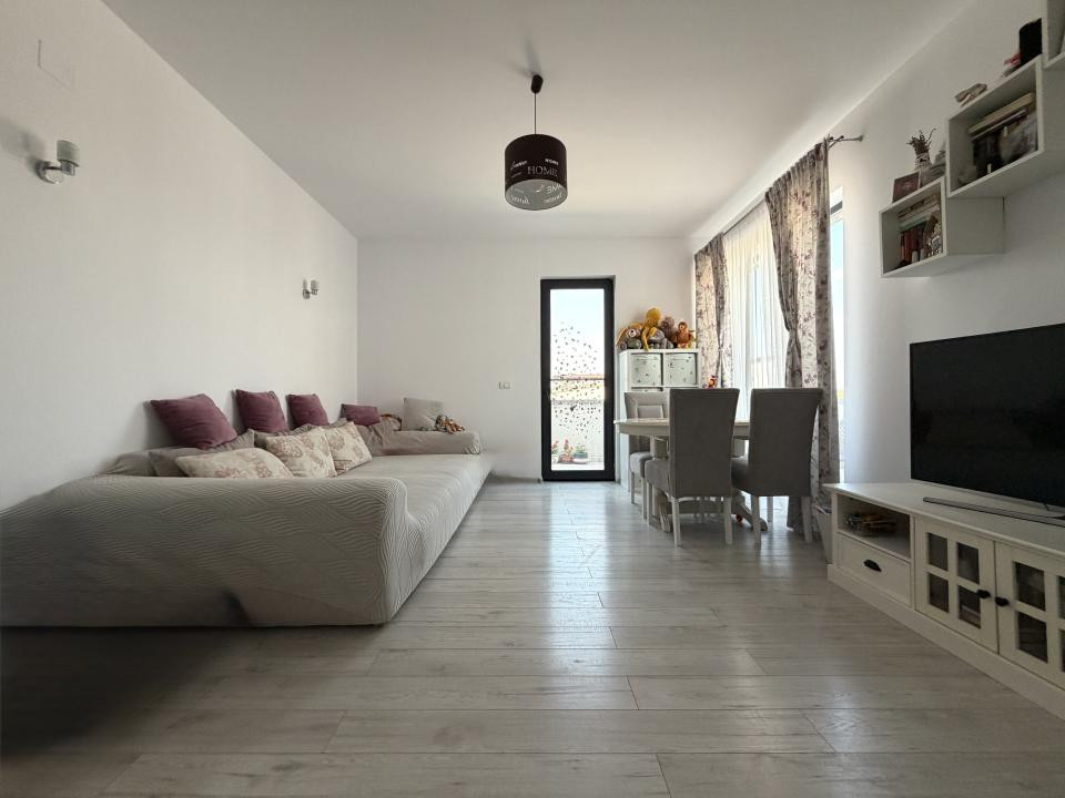 Apartament cu 2 camere, 50mp utili, etaj 2, bloc nou-Giroc