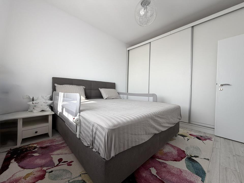Apartament cu 2 camere, 50mp utili, etaj 2, bloc nou-Giroc