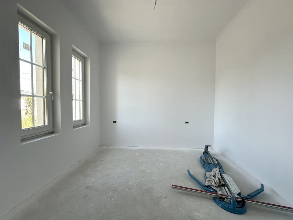 COMISION 0% Duplex despartit prin camera tehnica, 5 camere - Giarmata 