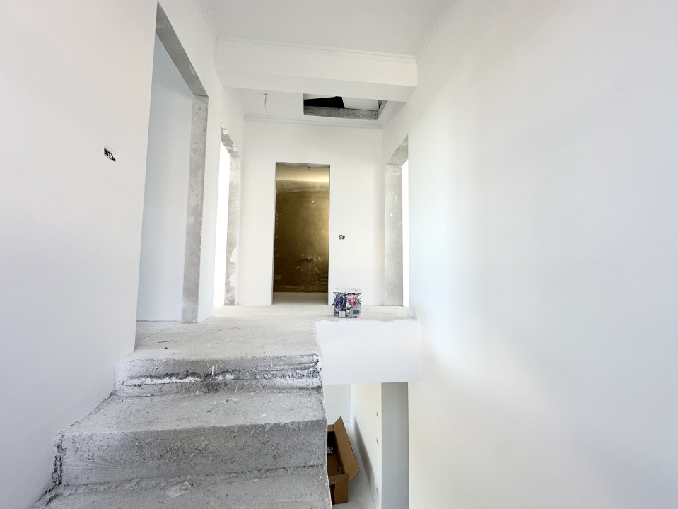 COMISION 0% Duplex despartit prin camera tehnica, 5 camere - Giarmata 