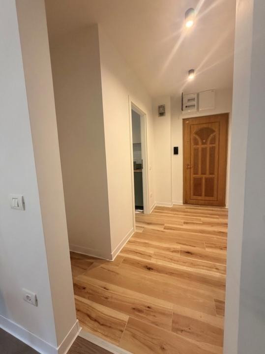 Apartament 2 camere renovat modern - zona Gheorghe Lazar