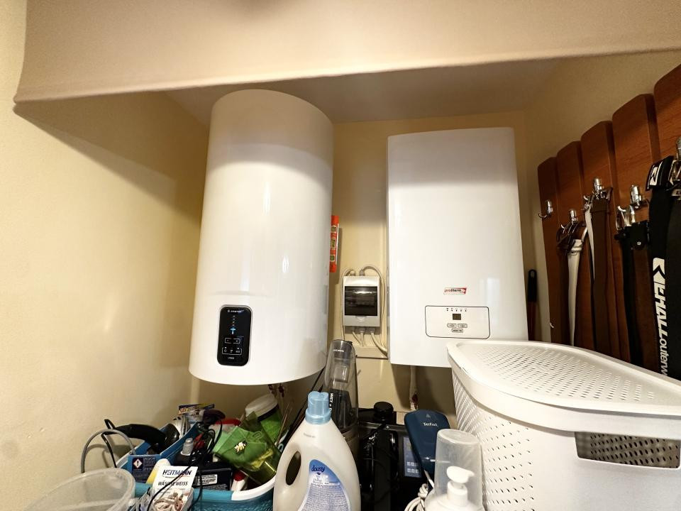 Apartament cu 3 camere intr-o zona linistita- Dambovita