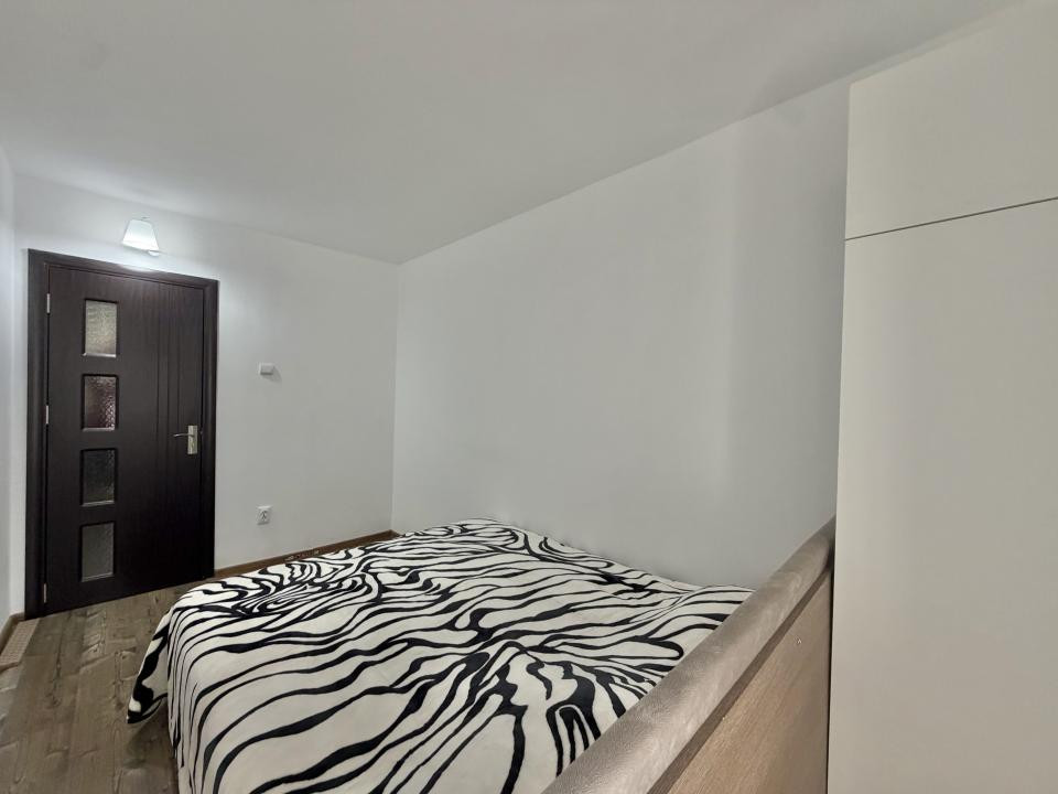 Apartament 3 camere, 2 bai, mobilat/utilat, etaj 3, zona Sagului 