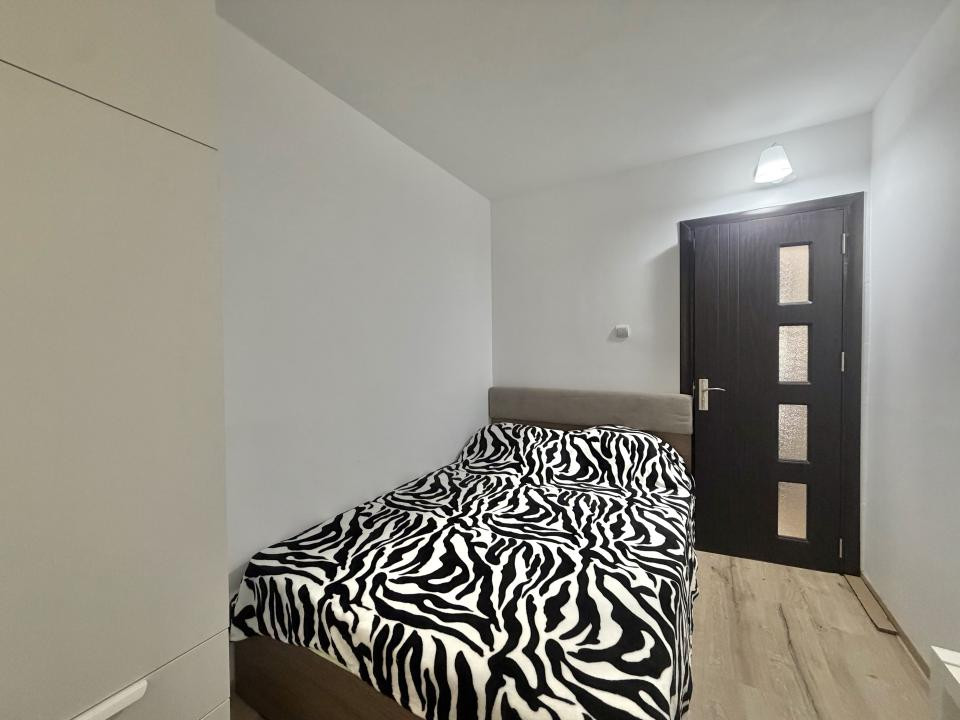Apartament 3 camere, 2 bai, mobilat/utilat, etaj 3, zona Sagului 