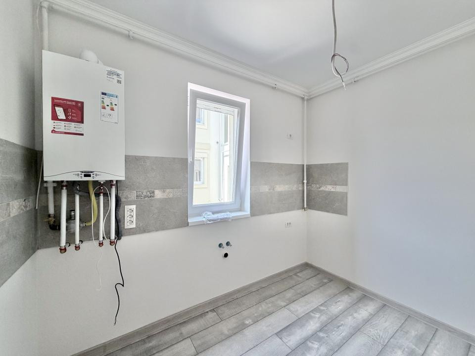 Apartament 2 camere, decomandat, 53mp utili, 30mp curte in Giroc 