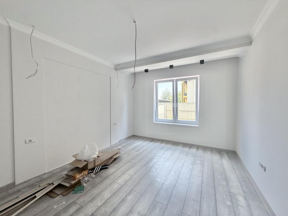 Apartament 2 camere, open space, 48mp utili, 30mp curte in Giroc 