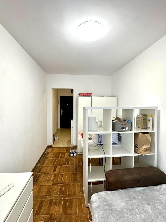 DE INCHIRIAT - Garsoniera eleganta cu 17 mp utili, etaj 3 - Complexul Studentesc