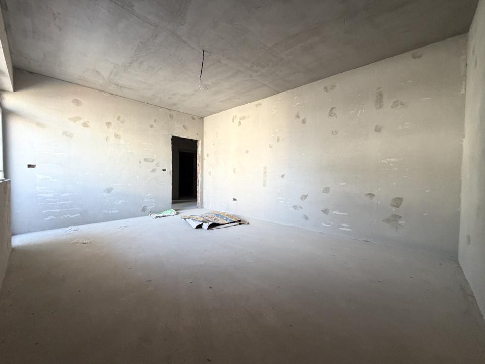 Apartament cu 2 camere, decomandat, 53 mp utili, balcon 6mp - Giroc
