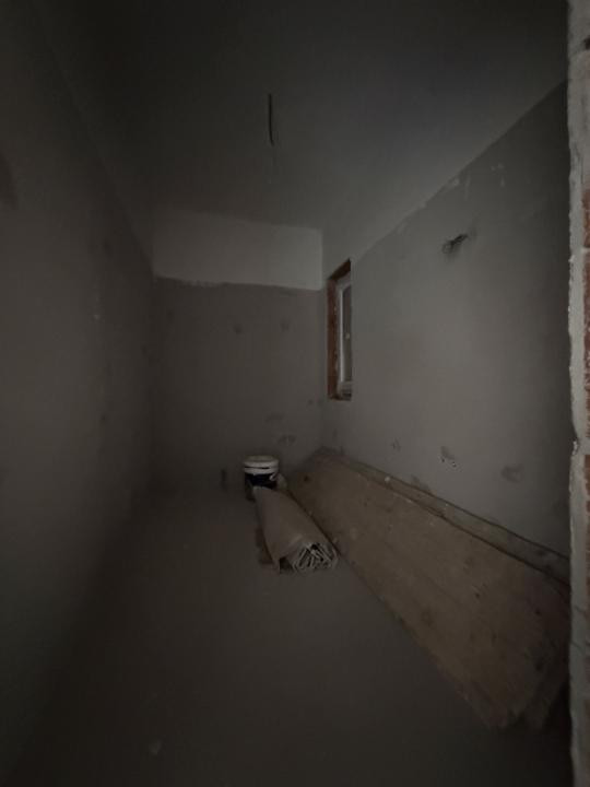 Apartament cu 2 camere, decomandat, 53 mp utili, balcon 6mp - Giroc