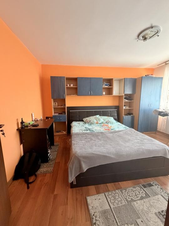 Apartament cu o camera - zona Lipovei