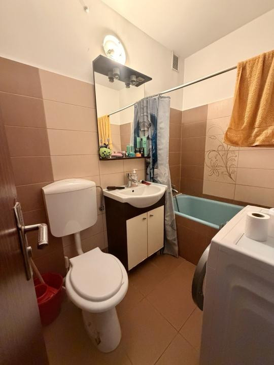 Apartament cu o camera - zona Lipovei