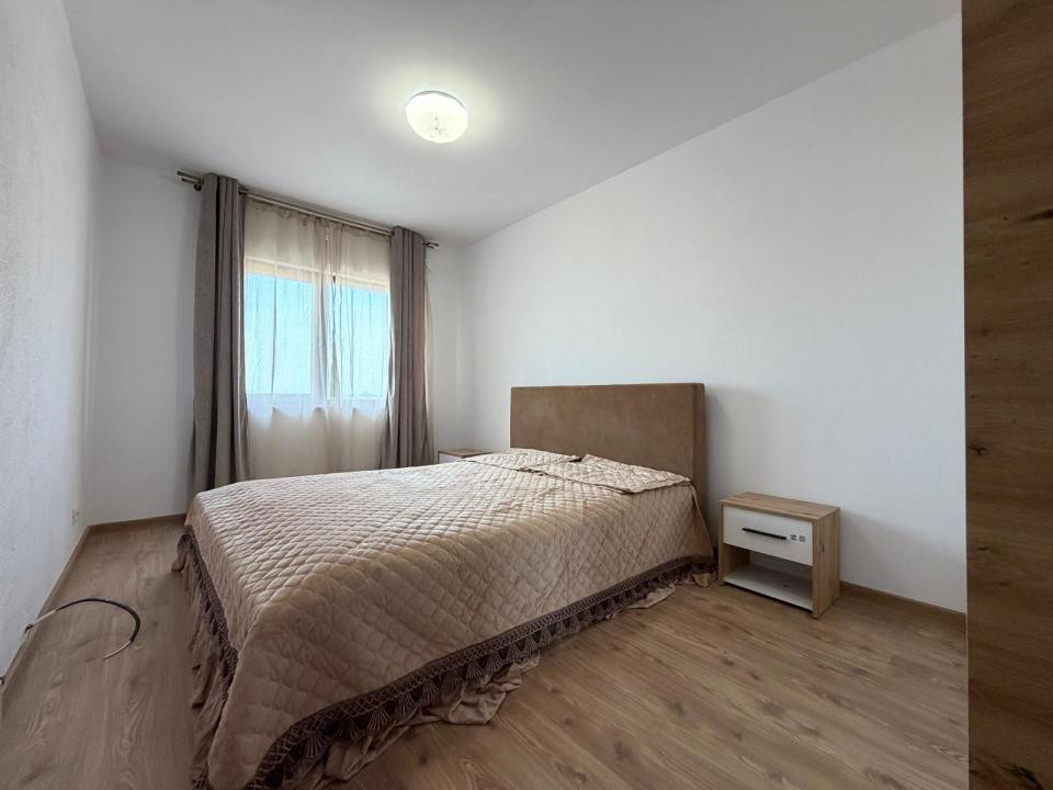 Duplex 5 camere, 140 mp utili, 18 mp terasa, 380mp teren - Chisoda