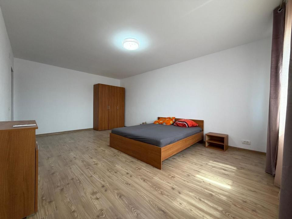 Duplex 5 camere, 140 mp utili, 18 mp terasa, 380mp teren - Chisoda