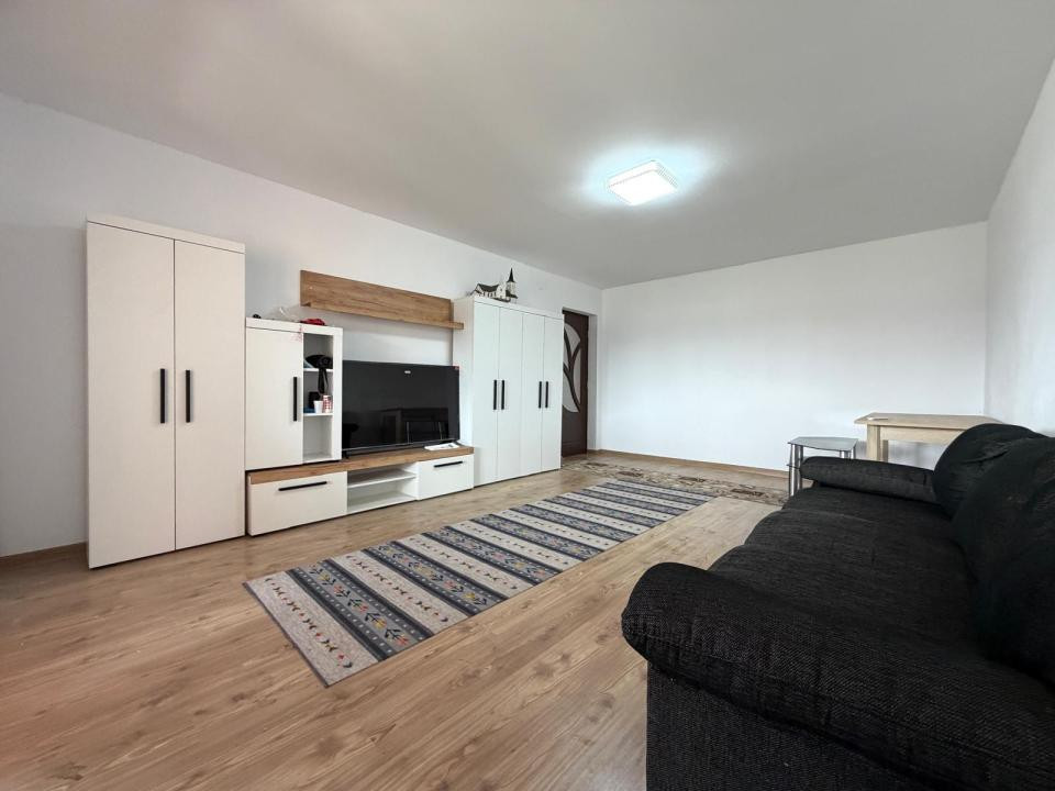 Duplex 5 camere, 140 mp utili, 18 mp terasa, 380mp teren - Chisoda