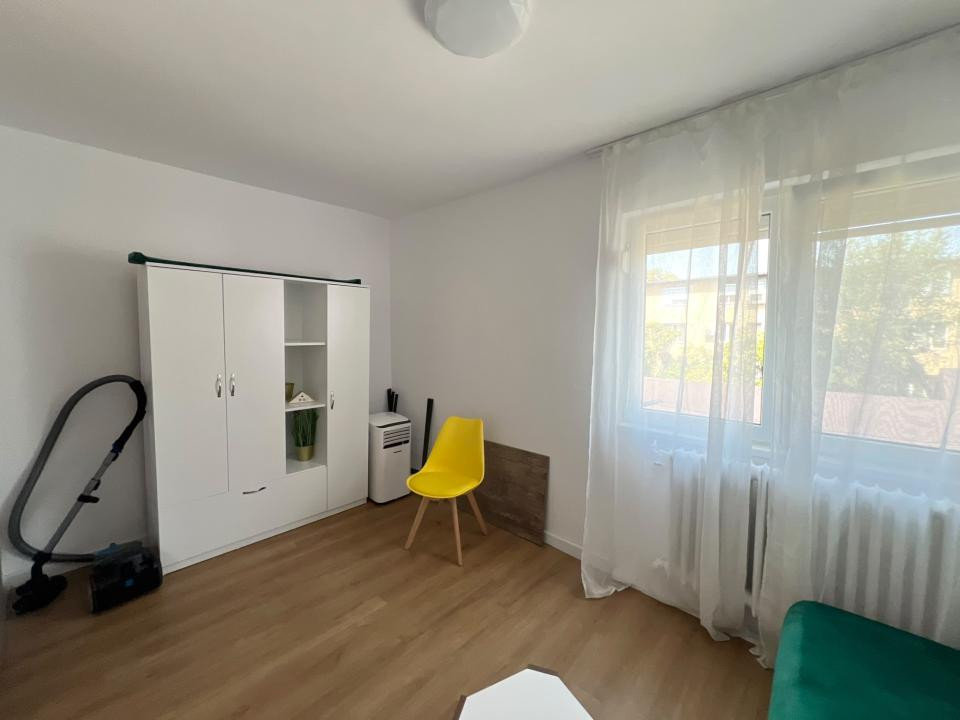 Garsoniera, 23mp utili, etaj 3 - zona Complex Studentesc
