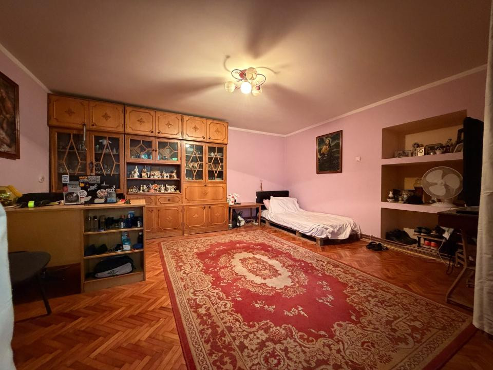 Casa individuala 200 mp utili, 1600 mp teren -Chisoda 