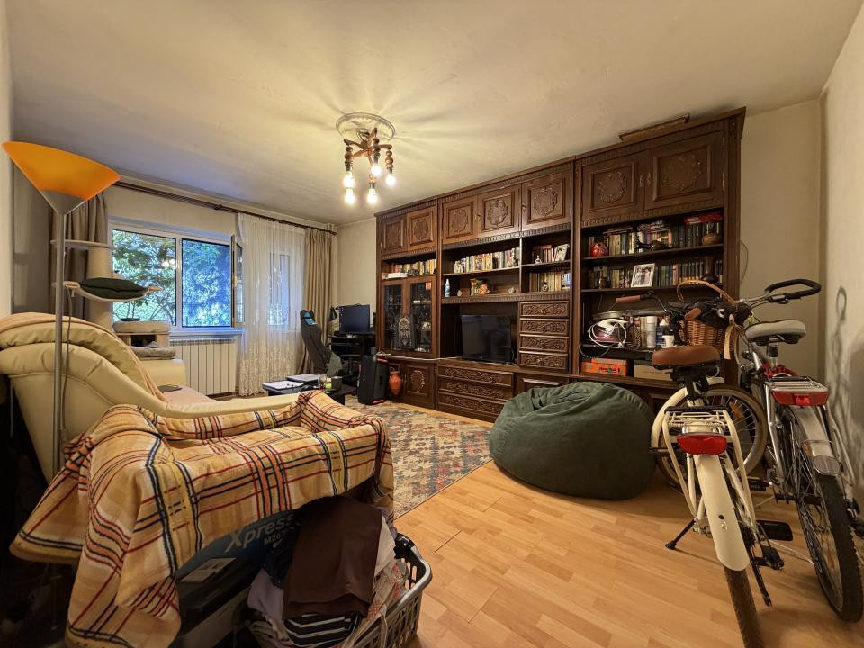 Apartament 2 camere, 50mp utili, parter-Complexul Studentesc 