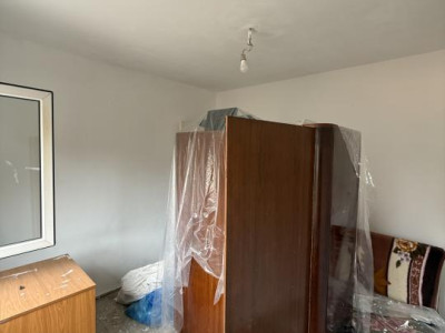 Apartament cu 2 camere, decomandat, 42 mp utili + balcon - Sagului