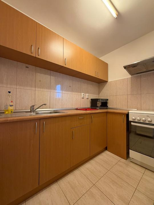 Apartament spatios, o camera, 32 mp utili + balcon - Circumvalatiunii