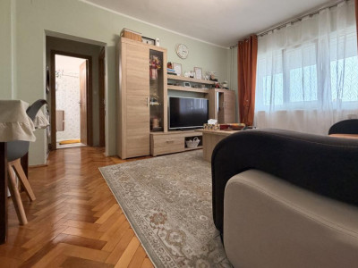 Apartament 3 camere, semidecomandat, 51 mp utili, etaj 7-Timisoara