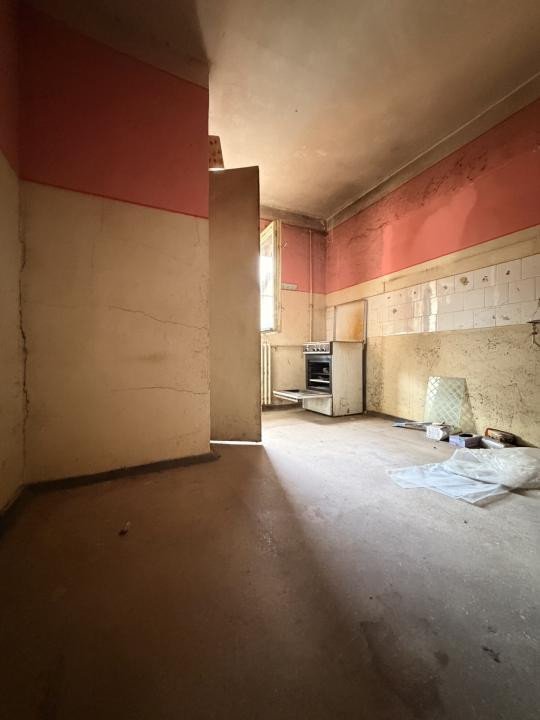 Apartament 3 camere, decomandat, 69 mp utili, etaj 4 - Soarelui 