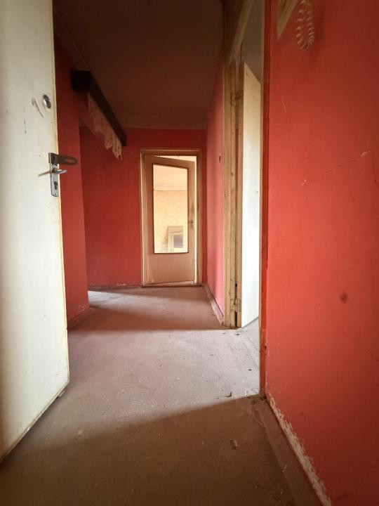 Apartament 3 camere, decomandat, 69 mp utili, etaj 4 - Soarelui 