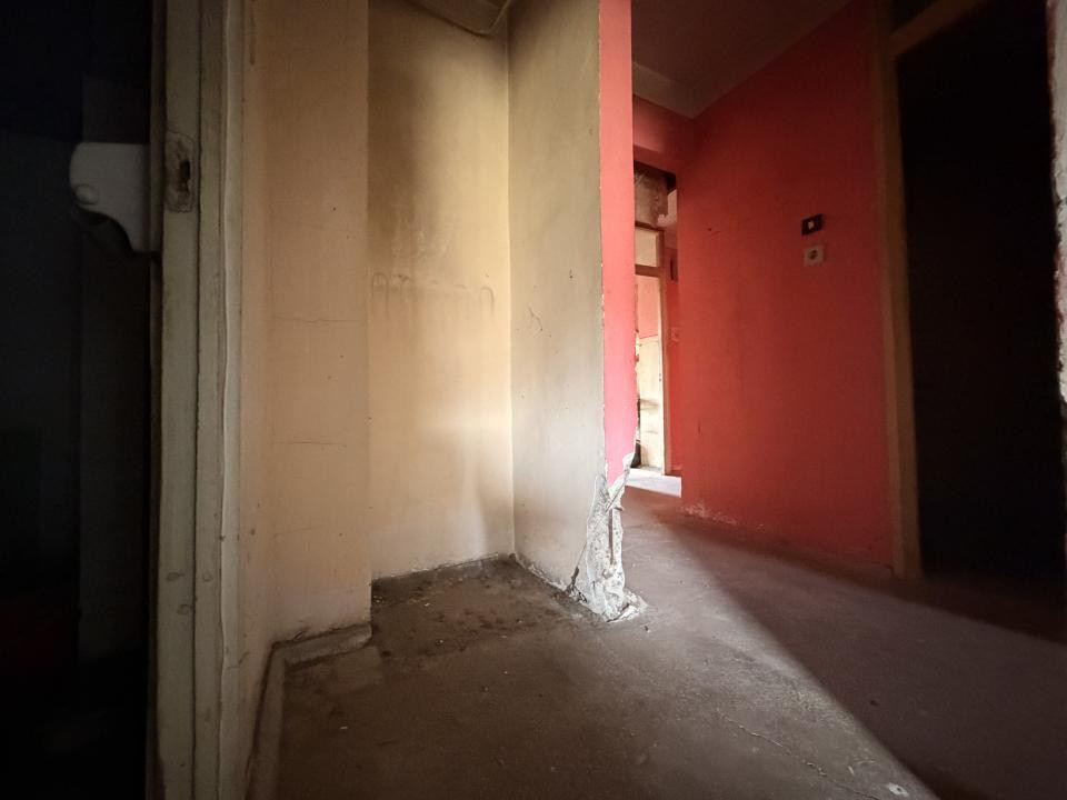 Apartament 3 camere, decomandat, 69 mp utili, etaj 4 - Soarelui 