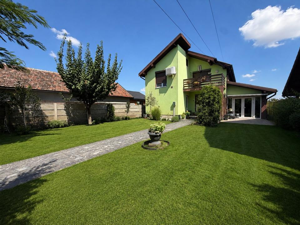 Casa individuala, 4 camere, 135mp utili, 400mp teren, terasa 60mp in Sanmihai 