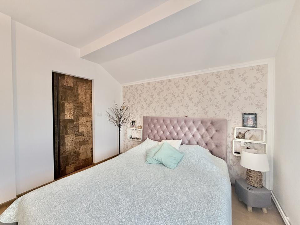 Casa individuala, 4 camere, 135mp utili, 400mp teren, terasa 60mp in Sanmihai 