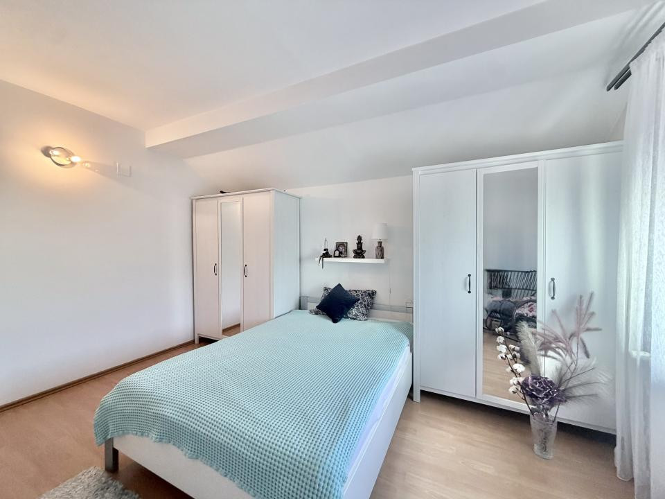 Casa individuala, 4 camere, 135mp utili, 400mp teren, terasa 60mp in Sanmihai 