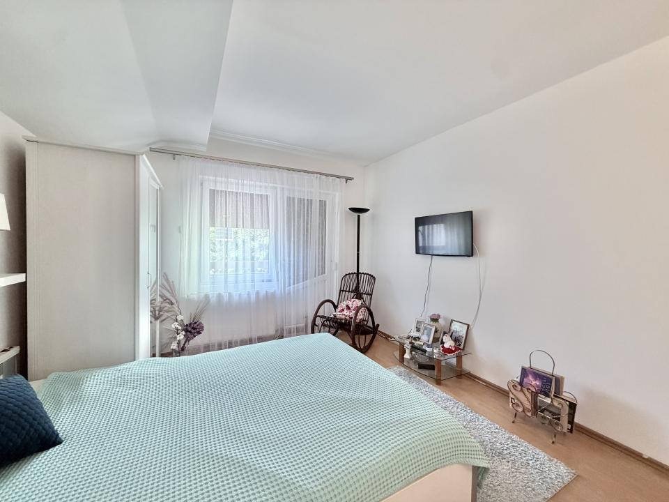 Casa individuala, 4 camere, 135mp utili, 400mp teren, terasa 60mp in Sanmihai 
