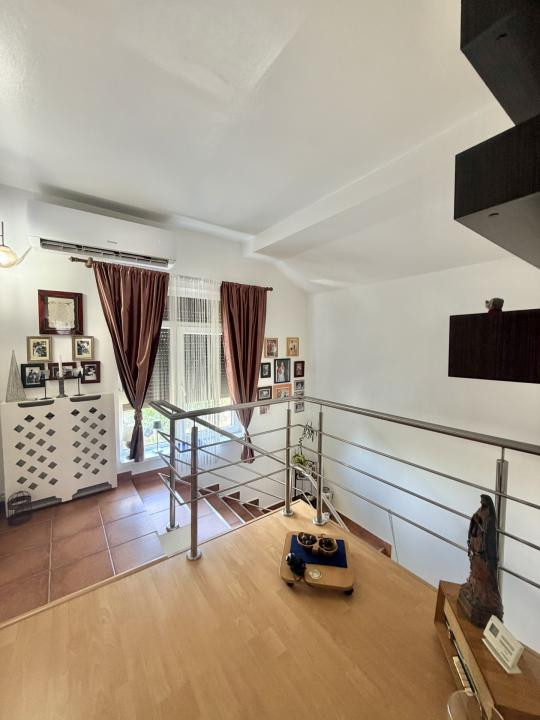 Casa individuala, 4 camere, 135mp utili, 400mp teren, terasa 60mp in Sanmihai 