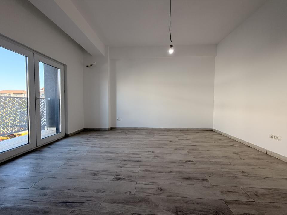 Apartament 1 camera, 35,3 mp, etaj 2 - zona Soarelui