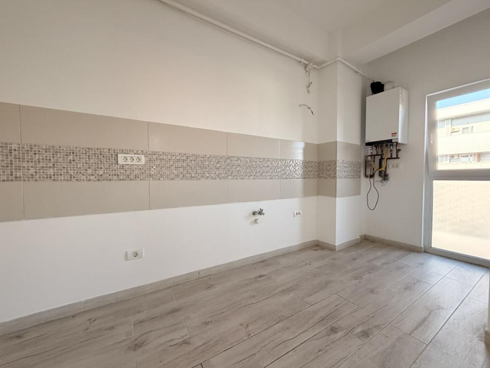 Apartament 1 camera, 35,3 mp, etaj 2 - zona Soarelui