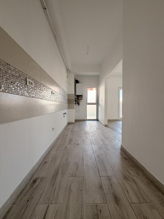 Apartament 1 camera, 35,3 mp, etaj 2 - zona Soarelui