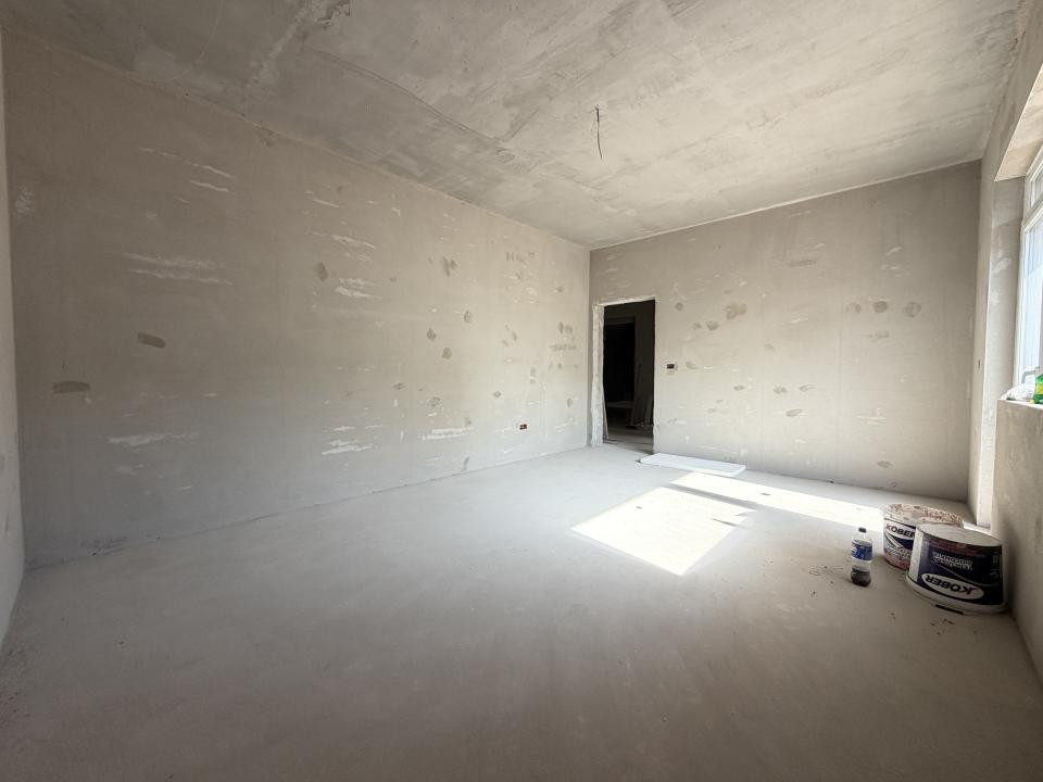 Apartament cu 2 camere, decomandat, 60 mp utili, balcon 6mp - Giroc