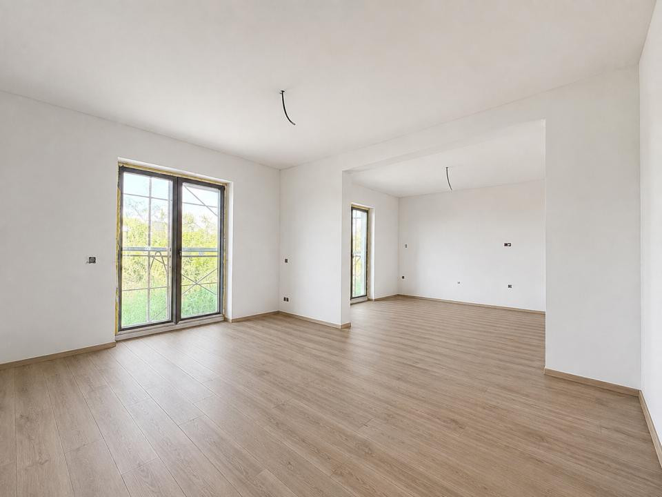 Duplex 5 camere, 3 bai, 120mp utili, 200mp teren - Chisoda