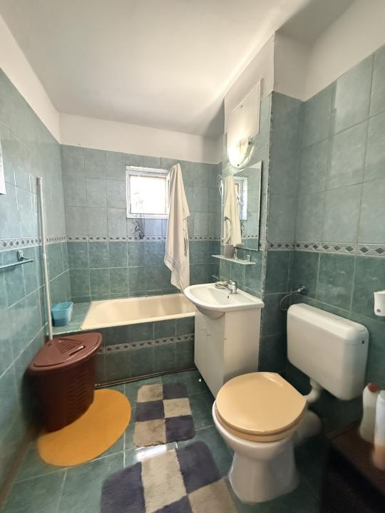 COMISION 0% Apartament 3 camere, decomandat, 65 mp utili  - Girocului