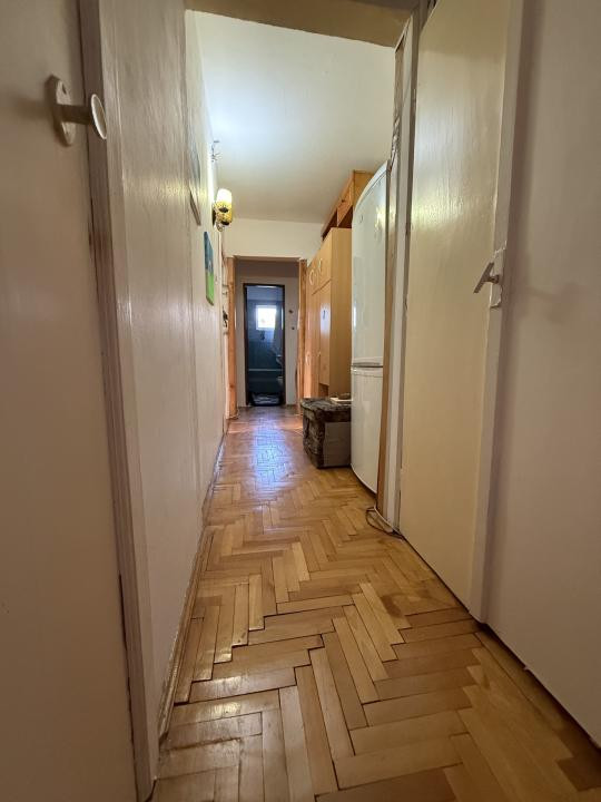 COMISION 0% Apartament 3 camere, decomandat, 65 mp utili  - Girocului