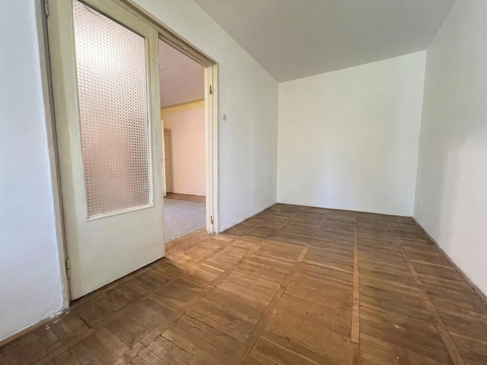  OCAZIE - Apartament 2 camere, 40 mp, parter - Piata Doina