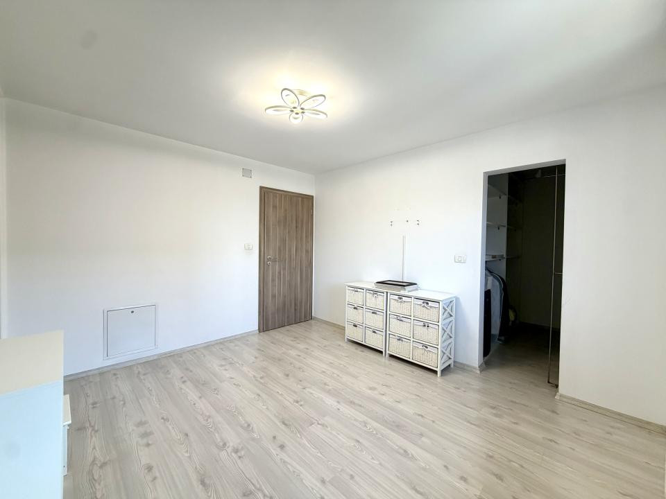 Duplex cu perete dublu, 108 mp utili, 303 mp teren - Dumbravita, zona Kaufland 