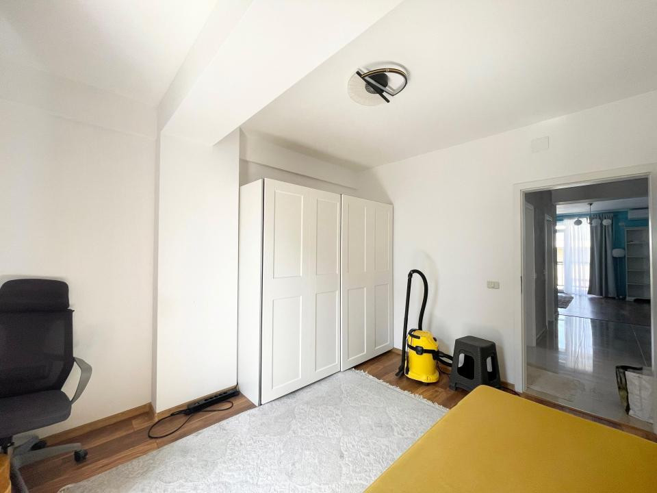 Apartament 3 camere, mobilat si utilat - zona Aradului