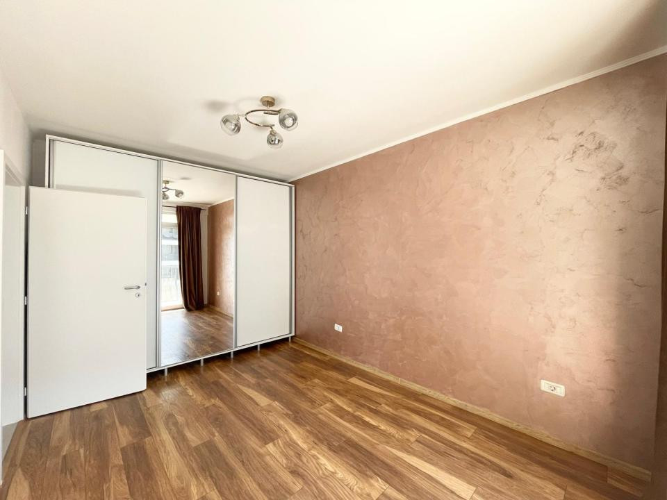 Apartament 3 camere, mobilat si utilat - zona Aradului