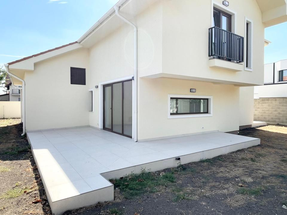Casa Individuala la cheie 160mp  - Mosnita Noua