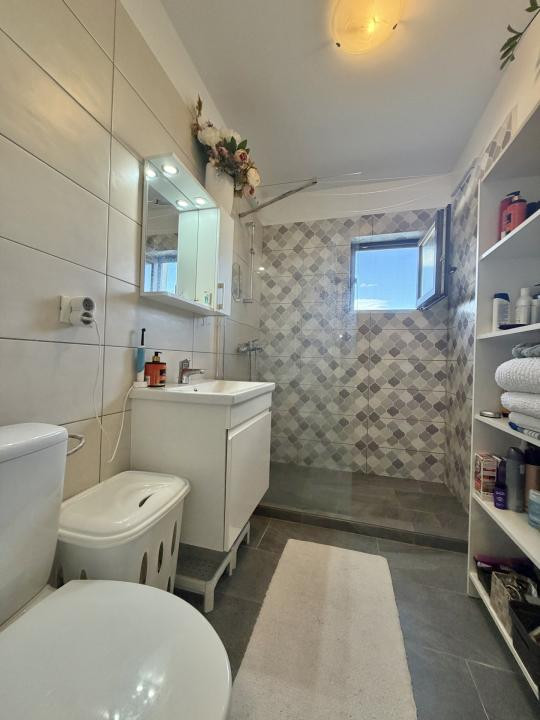 Apartament 2 camere, decomandat, mobilat-utilat in Chisoda 