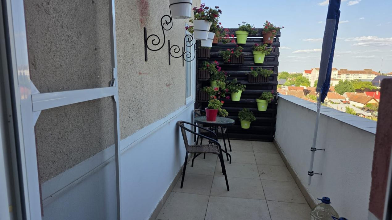Apartament 2 camere, open space, mobilat complet- zona Steaua 