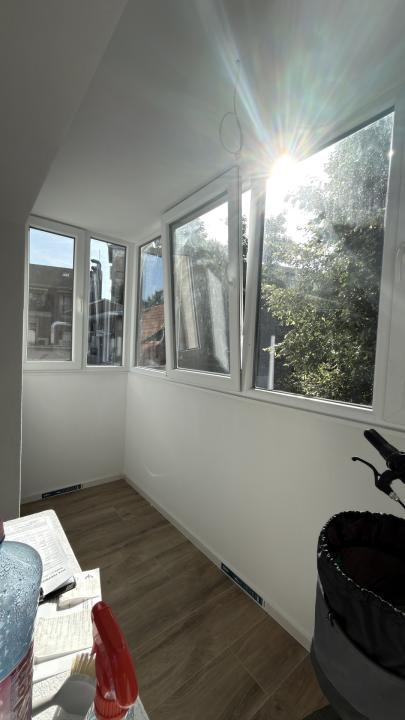 Apartament 3 camere, 2 bai, etaj 1 decomandat, 65 mp utili - Dambovita